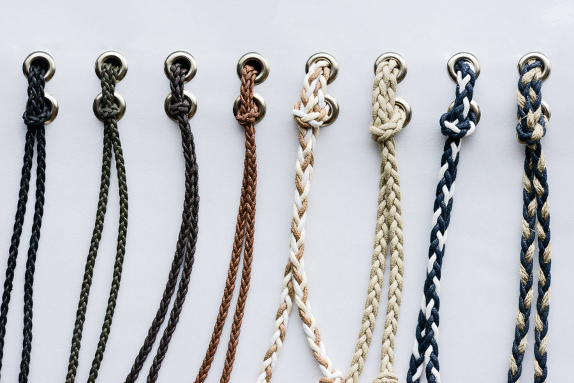 Cuero, Cuero trenzado, etc.